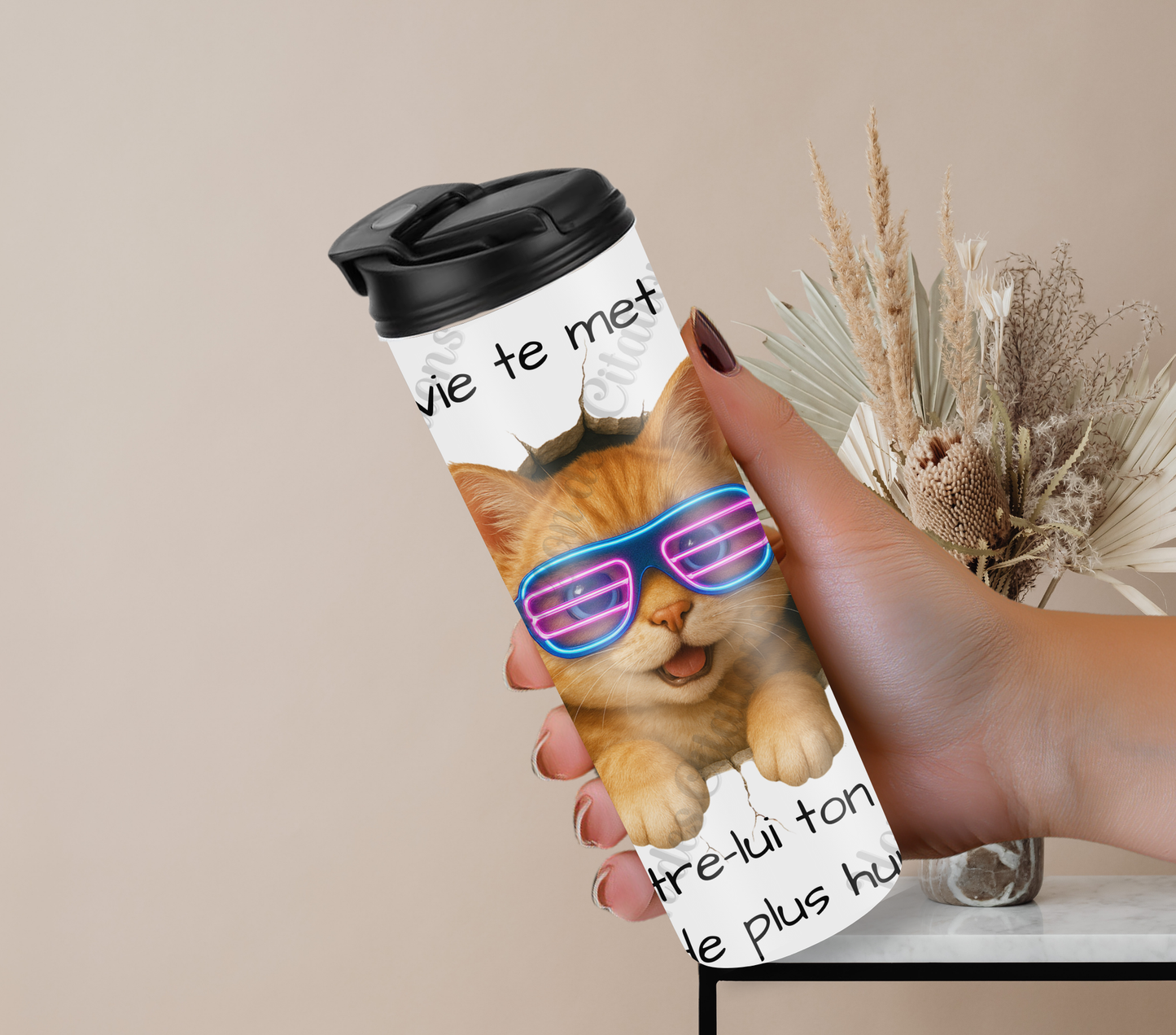 Tumbler 20oz - Quand la vie te met un mur ... montre-lui ton dos.  Rien de plus humiliant!